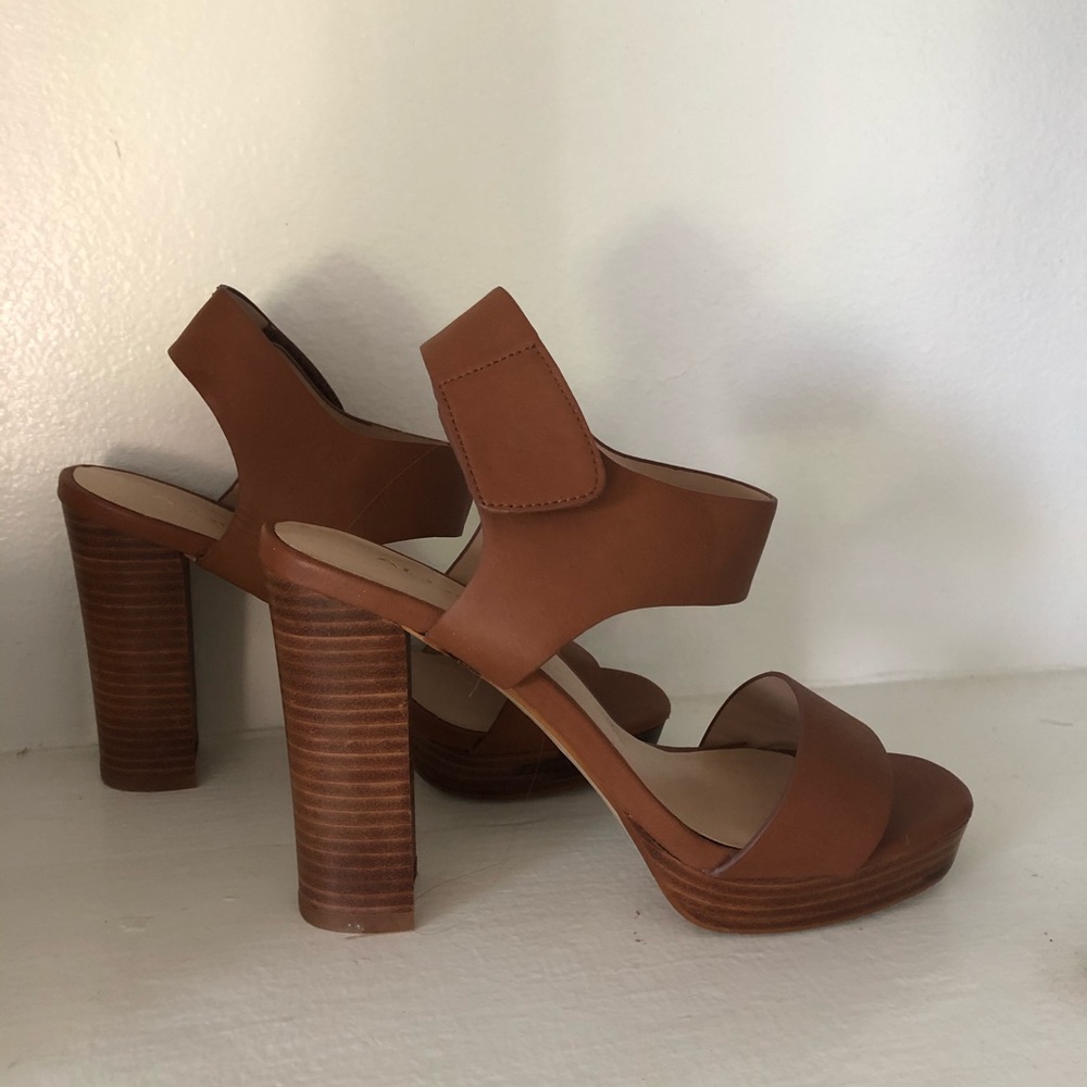 Aldo wood heels brown